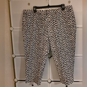 Talbots Women’s Slim Crop Cheetah Spot Black White Pants Size 18WP